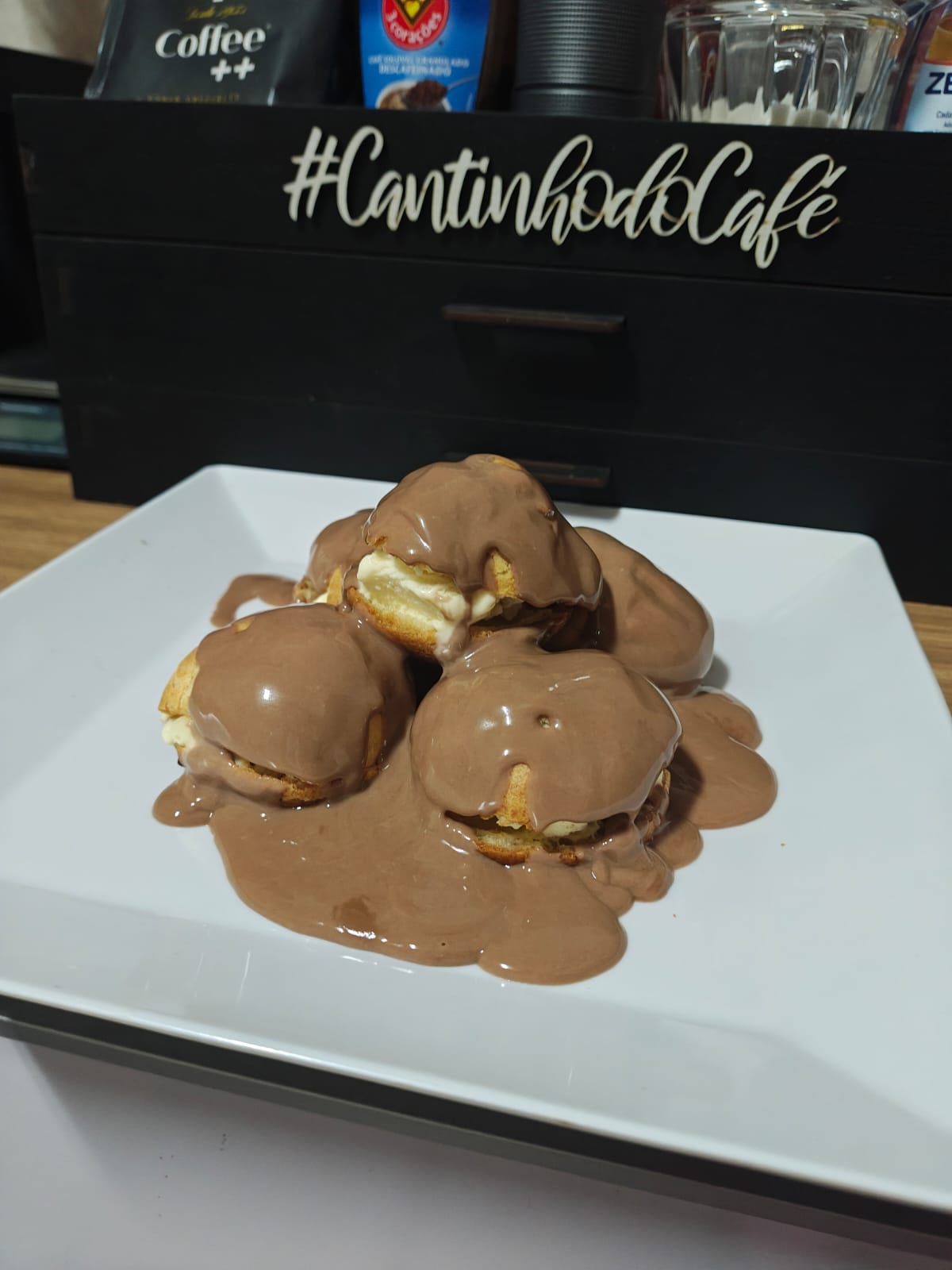 Profiteroles